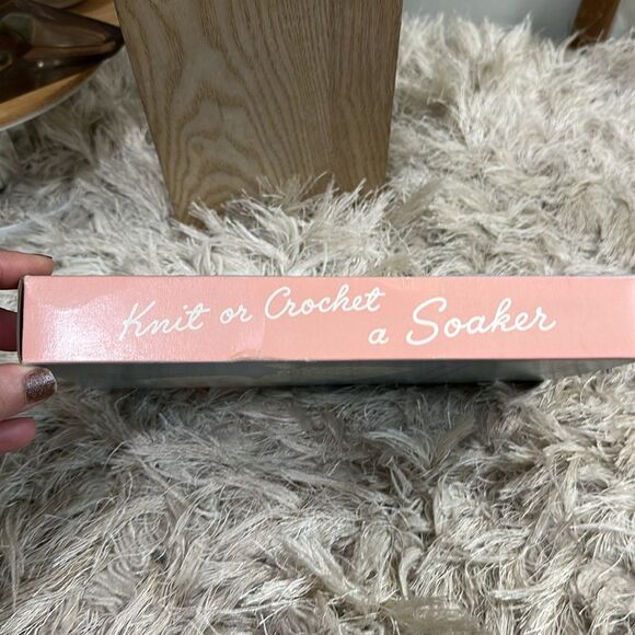 Vintage Spinnerin Soaker Knit Or Crochet Kit To Create A Wool Diaper Cover - Picture 7 of 17